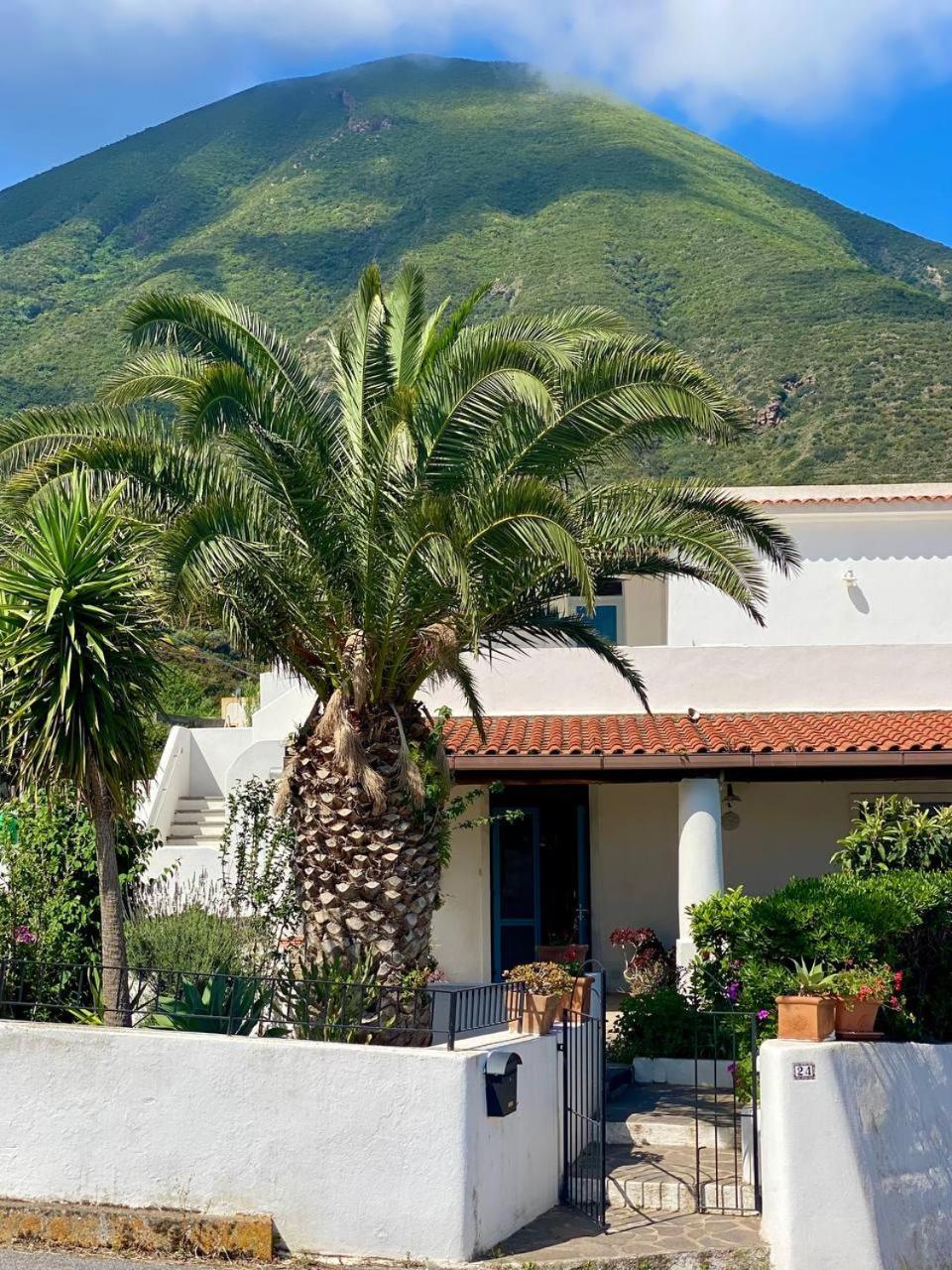 Casa Zagami Villa Malfa  Exterior photo